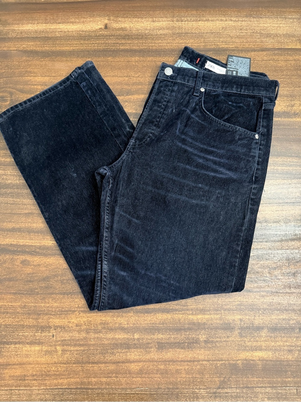 Zara Women’s Velvet navy blue ankle pants